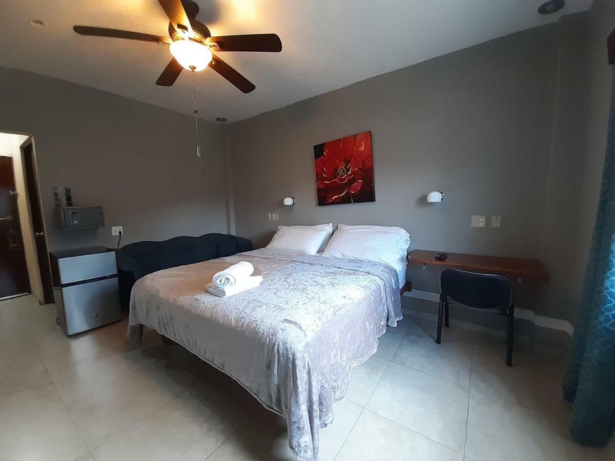 Maya Bella Downtown Hotel San Ignacio Zewnętrze zdjęcie